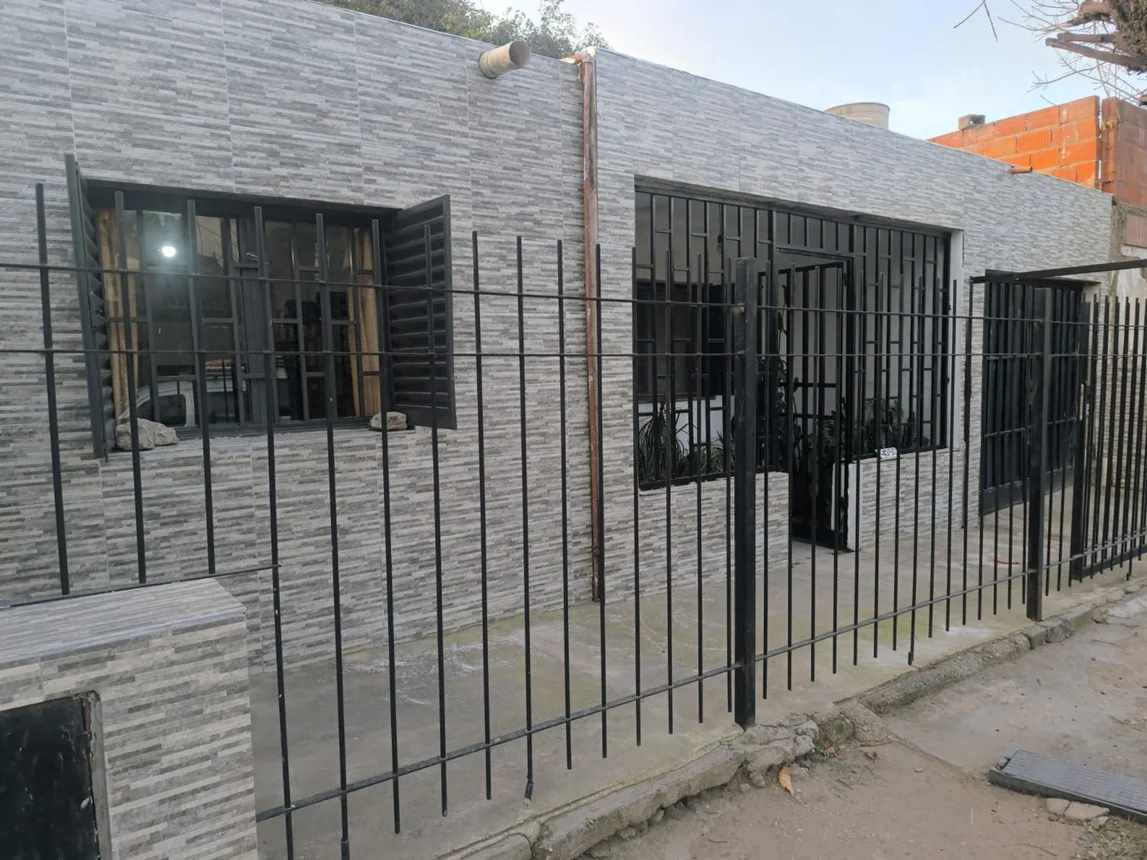Venta casa 3 dorm b° san roque, foto 2