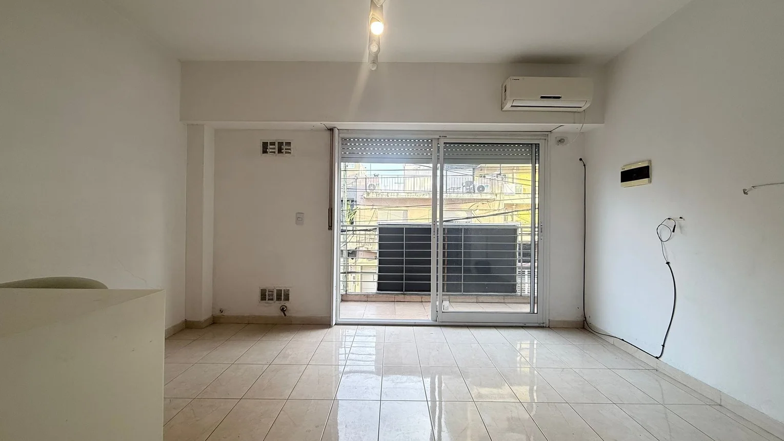 PH de 2 ambientes en venta en Caseros, Wenceslao de Tata 4500, foto 2