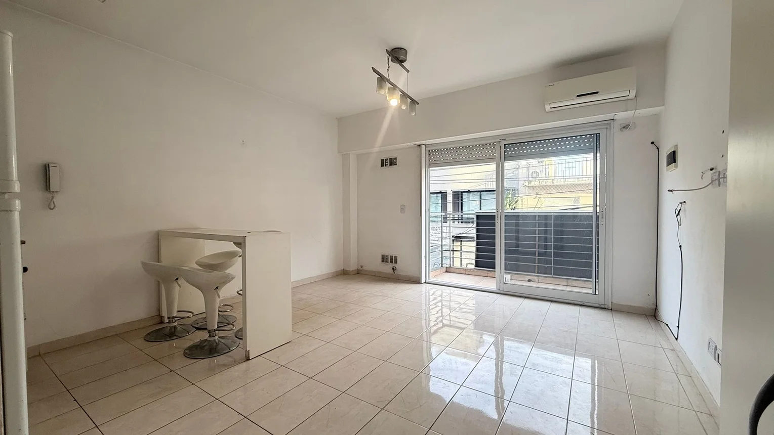 PH de 2 ambientes en venta en Caseros, Wenceslao de Tata 4500