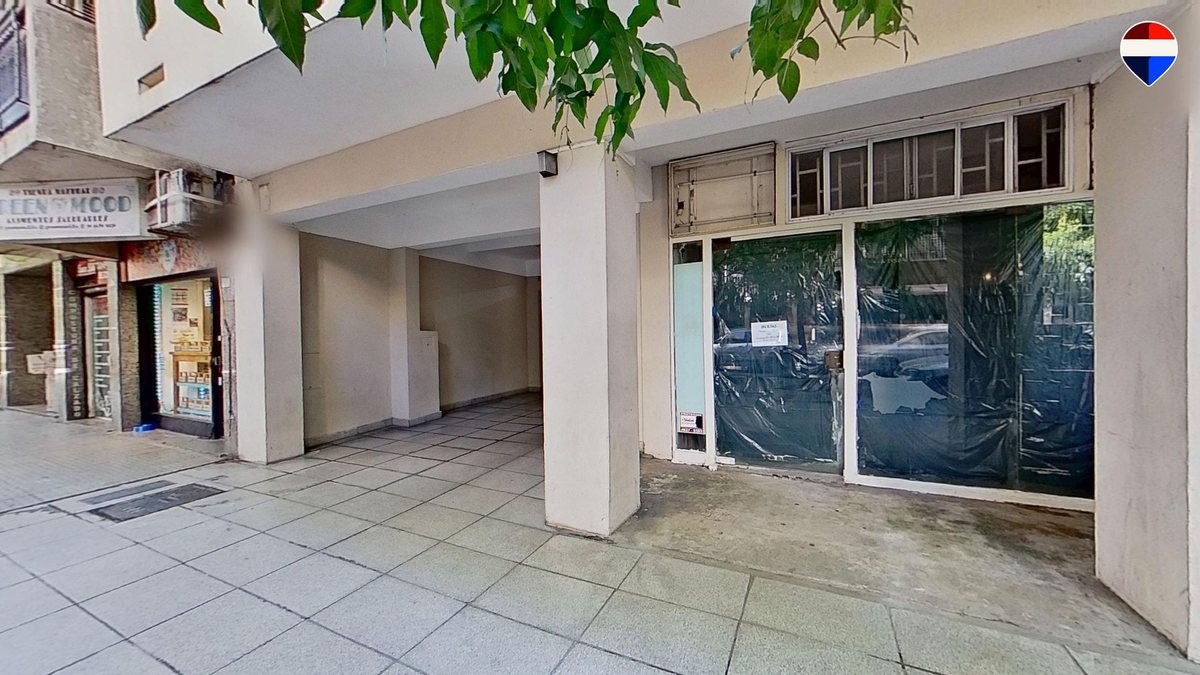 VENTA LOCAL EN ZONA MUY COMERCIAL DE CABALLITO