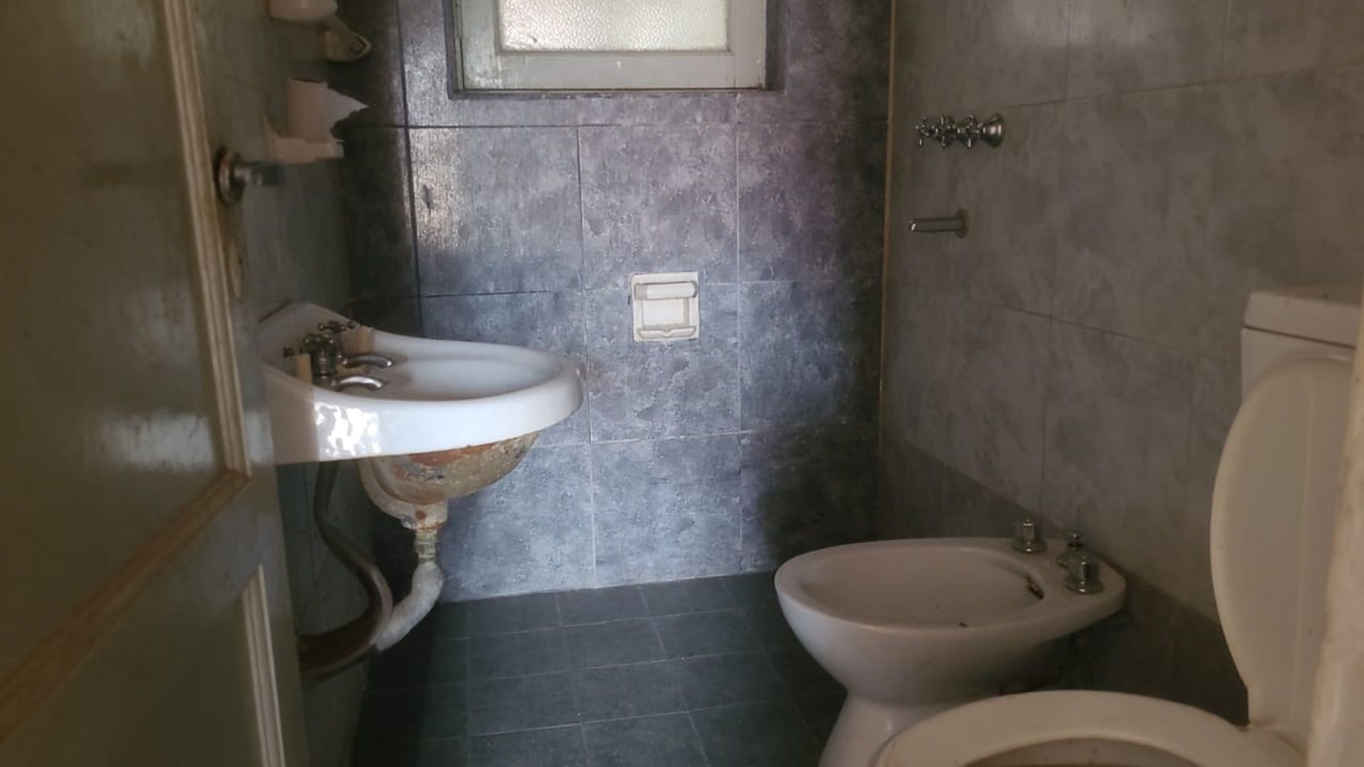 CASA EN VENTA MACROCENTRO IDEAL PARA FLIPPING - foto 5
