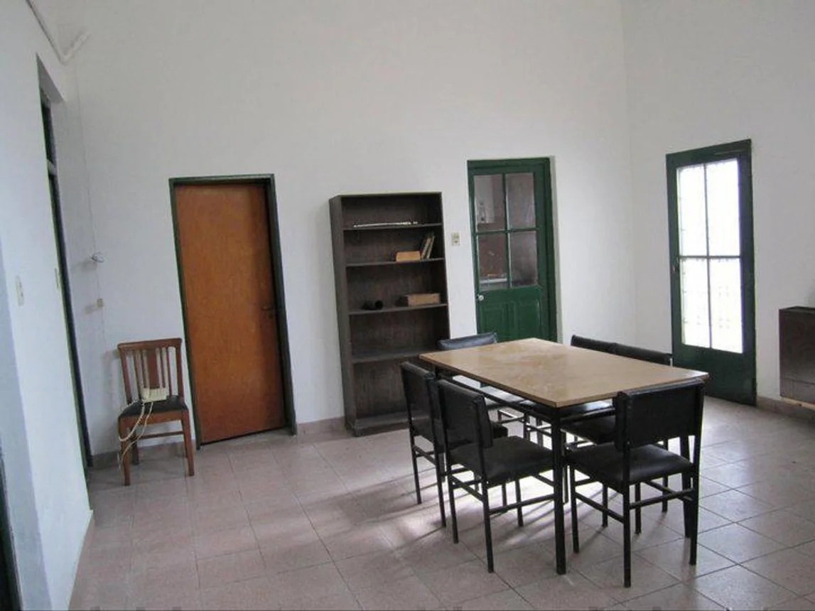 Casa de 3 ambientes en venta en Barracas, Olavarria 2800