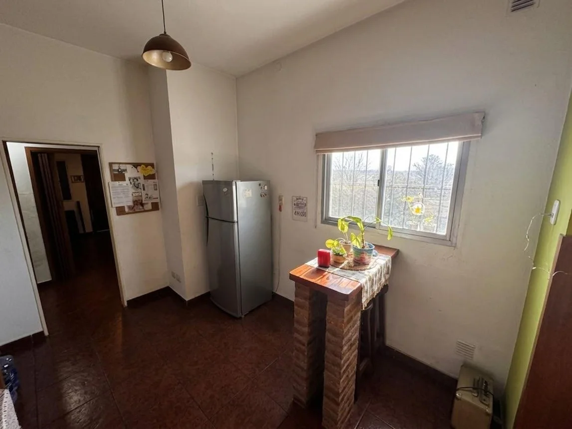Casa de 3 ambientes en venta en Burzaco, Carlos Guido Spano 900, foto 4
