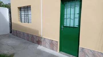 VENTA CASA 1 DORMITORIO EN CERRO - RENTADA