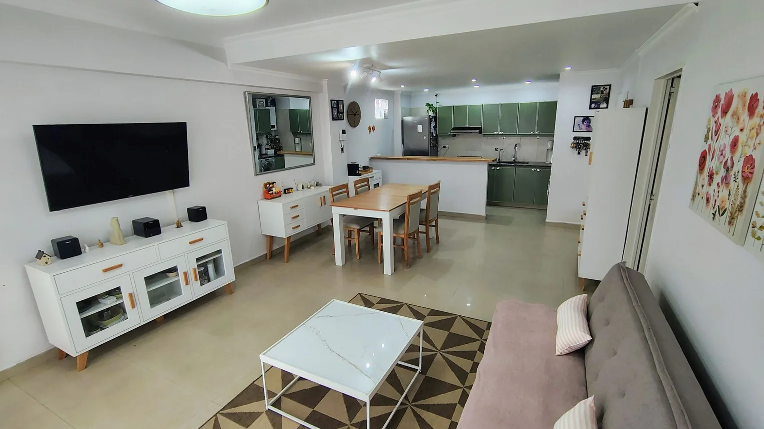 Semipiso de 2 ambientes en venta en Villa del Parque, Cuenca 2300