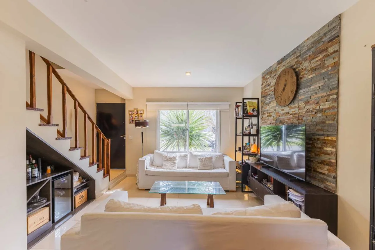 Casa dúplex de 3 ambientes en venta en Pilar, Guido 1900