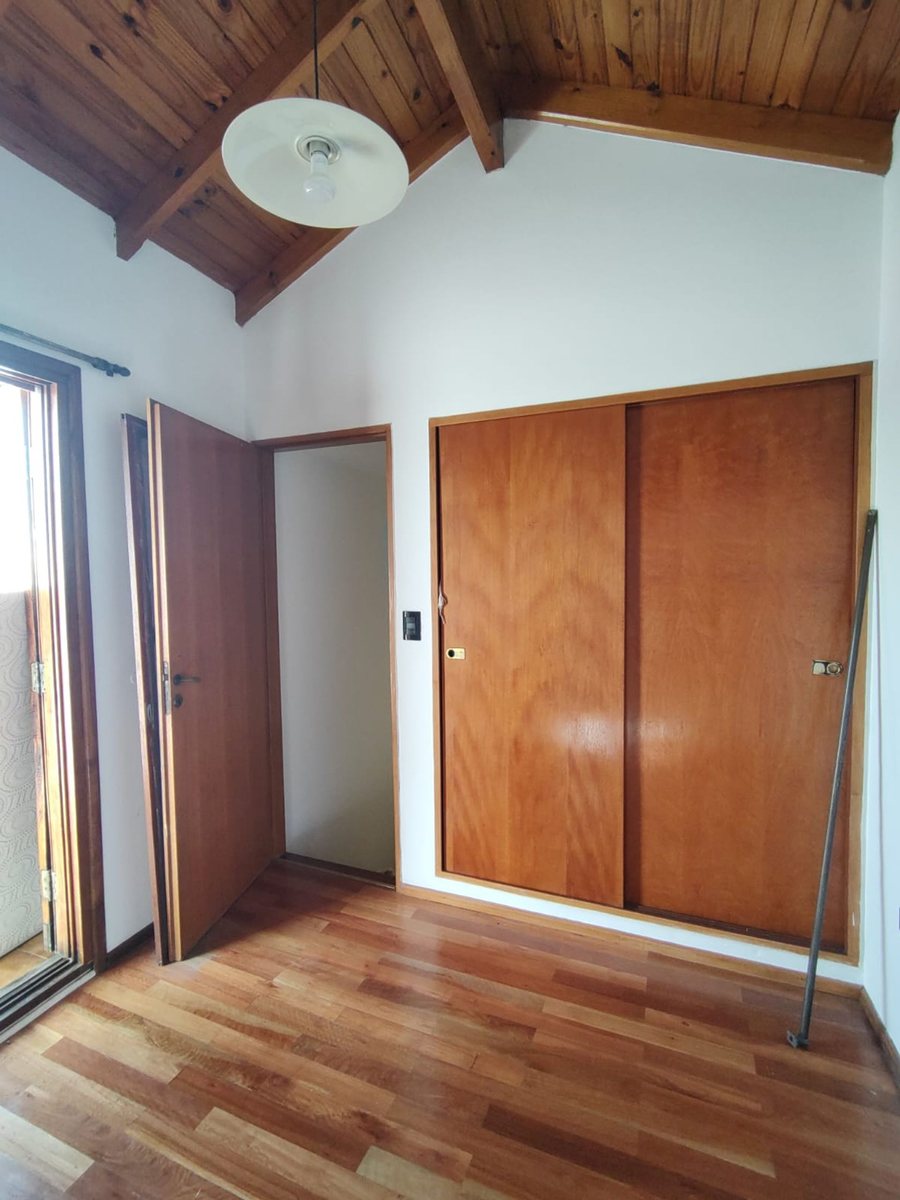 Foto 18 — VENTA DUPLEX 4 AMB c PATIO Y COCHERA QUILMES CRED.