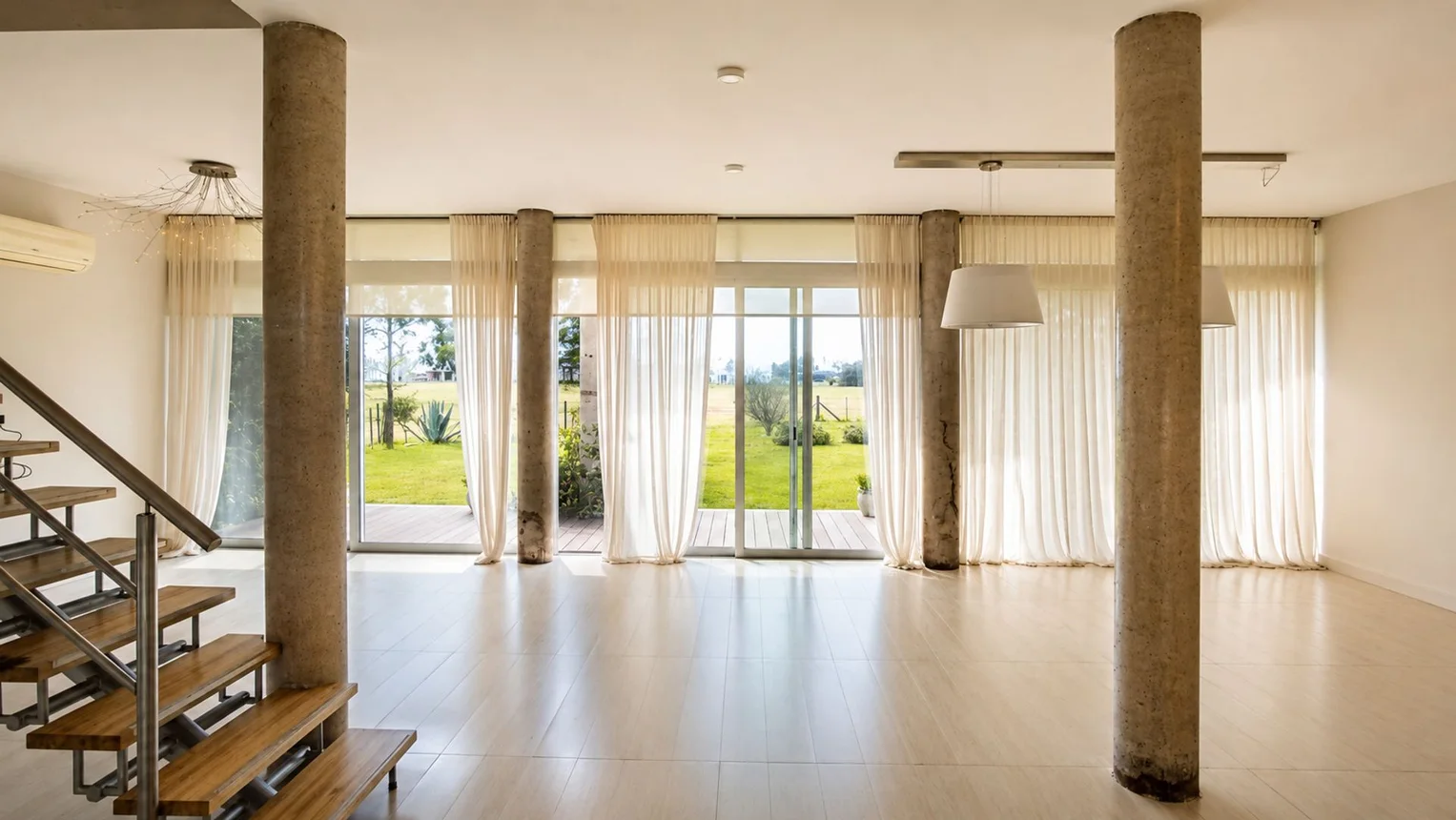 Casa en venta en La Plata, foto 2