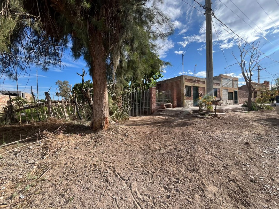 Lote de 319.68 M2 en Las Lomitas Albardon