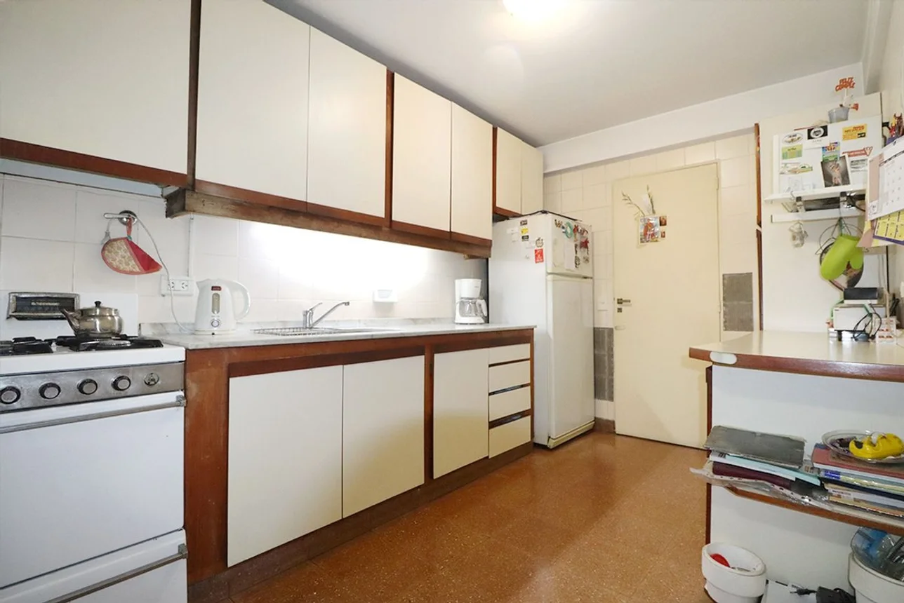 Departamento de 4 ambientes en venta en Balvanera, Bartolome Mitre 2400, foto 2