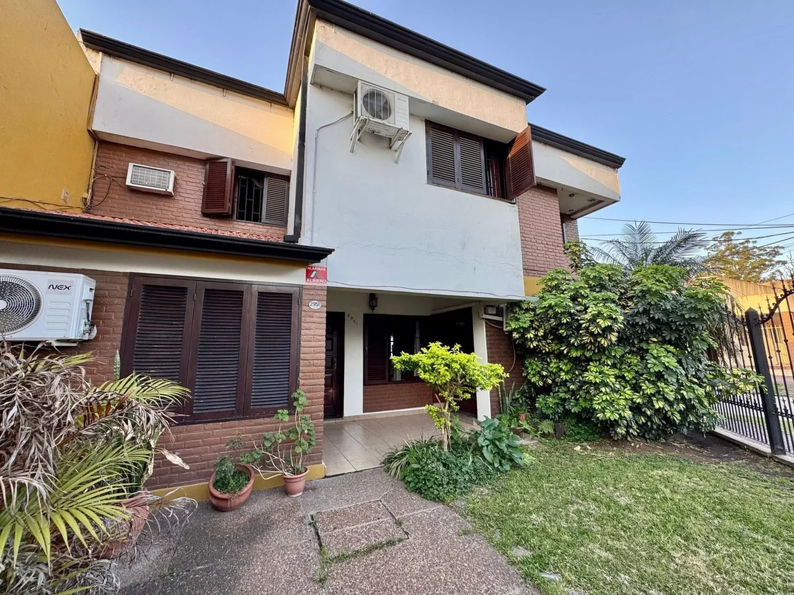 Casa de 6 ambientes en venta en San Miguel de Tucumán, Uruguay 2900, foto 4