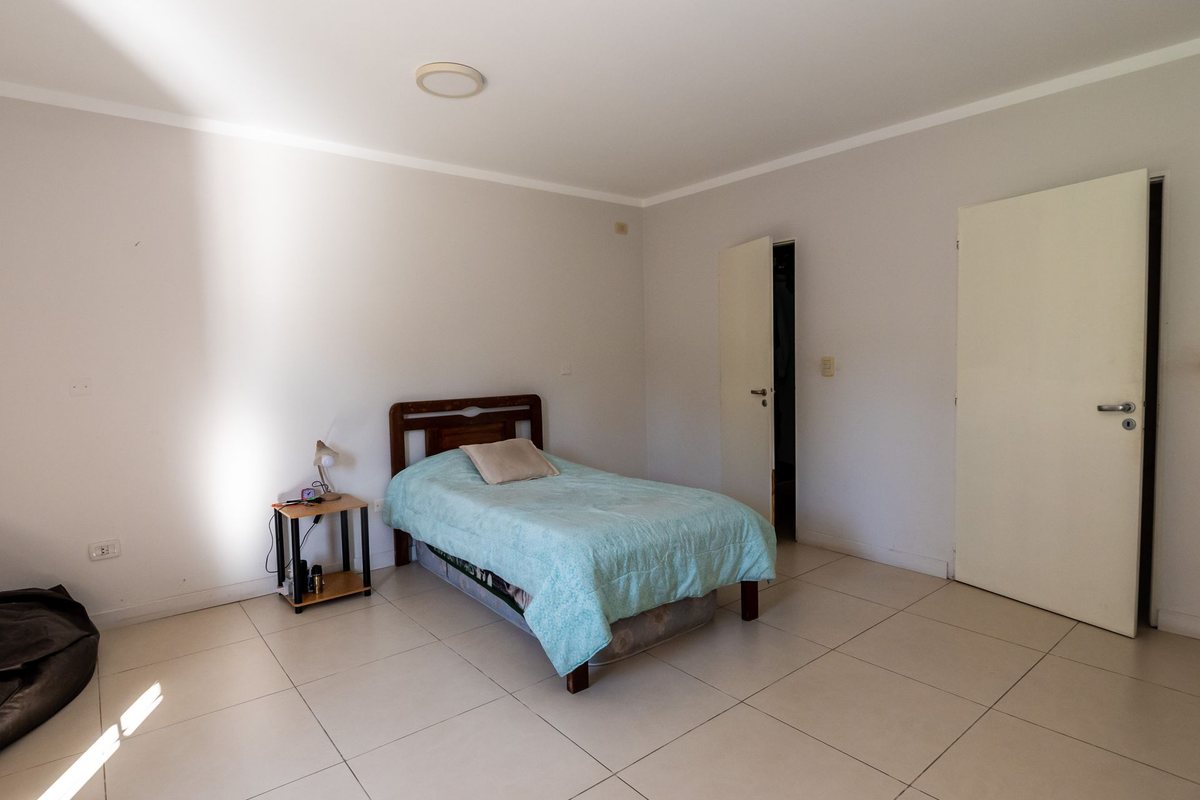 CASA AMPLIA VENTA LA ALMUDENA 3 DORMITORIOS - foto 20