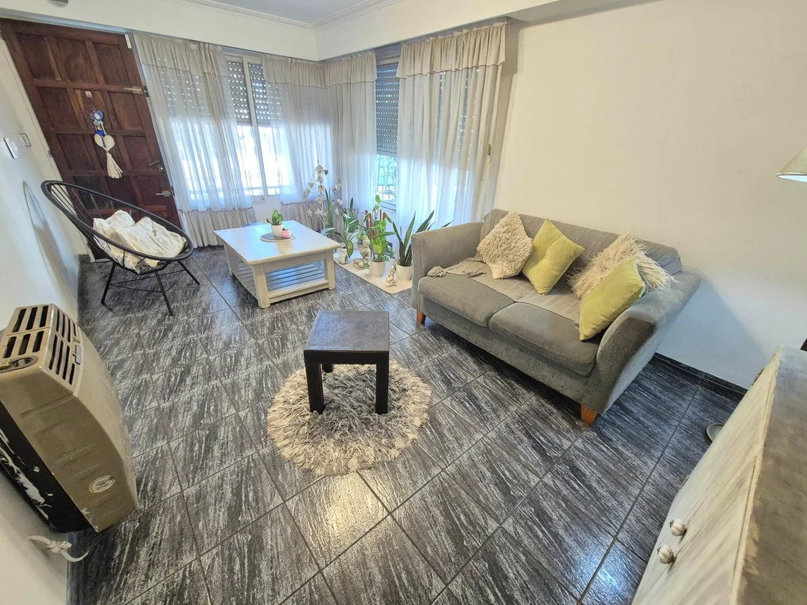PH en venta en Ramos Mejía, foto 3