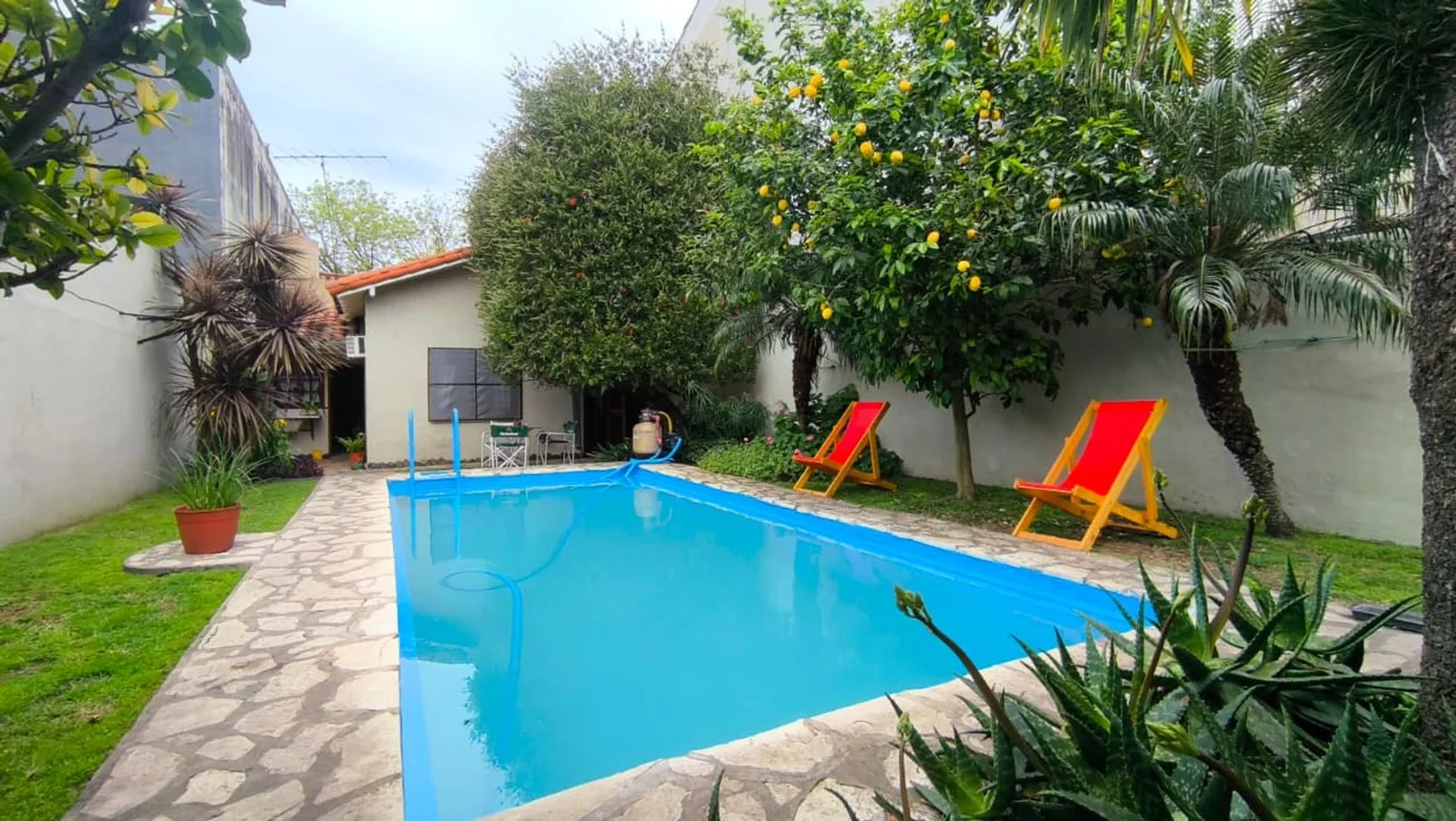 Casa de 6 ambientes en venta en Adrogué, Avenida Tomás Espora 1400, foto 5