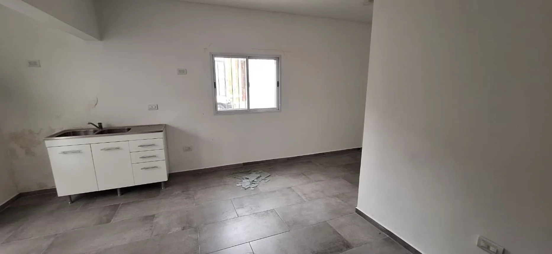 Casa de 3 ambientes en venta en Quilmes, Paso 200, foto 5