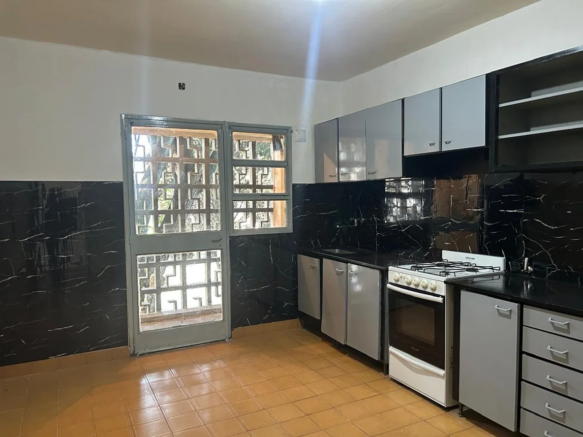 Departamento de 4 ambientes en venta en Villa Luzuriaga, Triunvirato 3900, foto 3