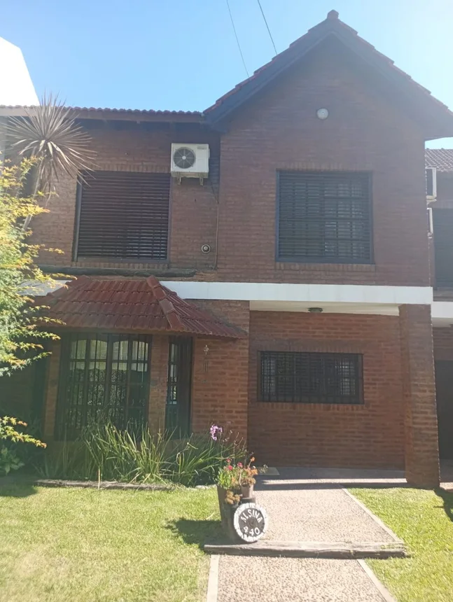 Casa en venta en Moreno, foto 2