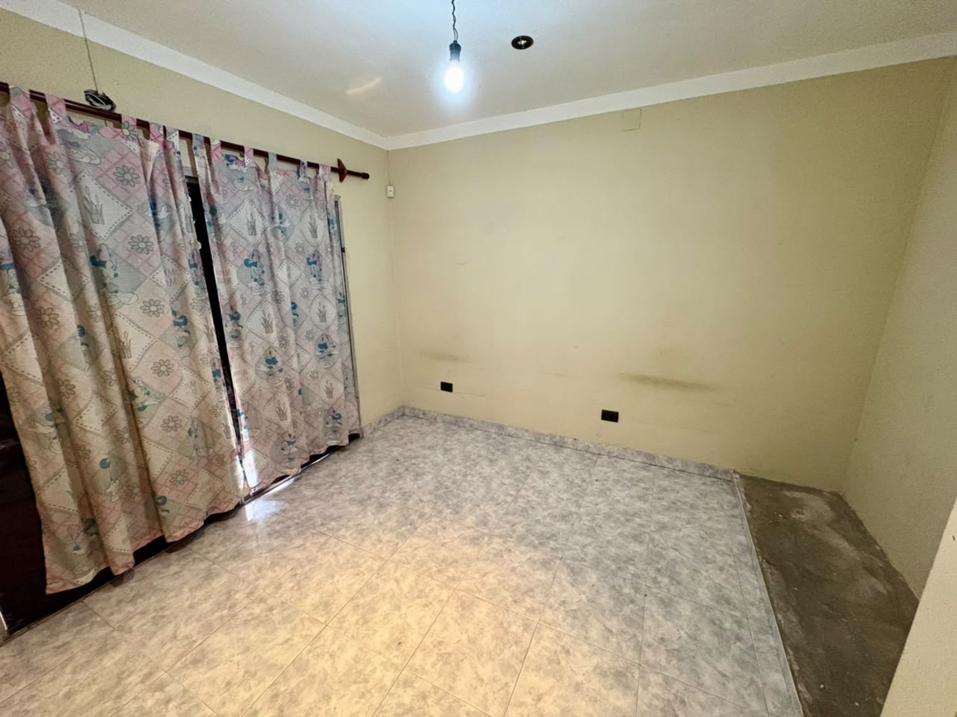 VENTA CASA 4 DORM ZONA NORTE APTO CREDITO - foto 11
