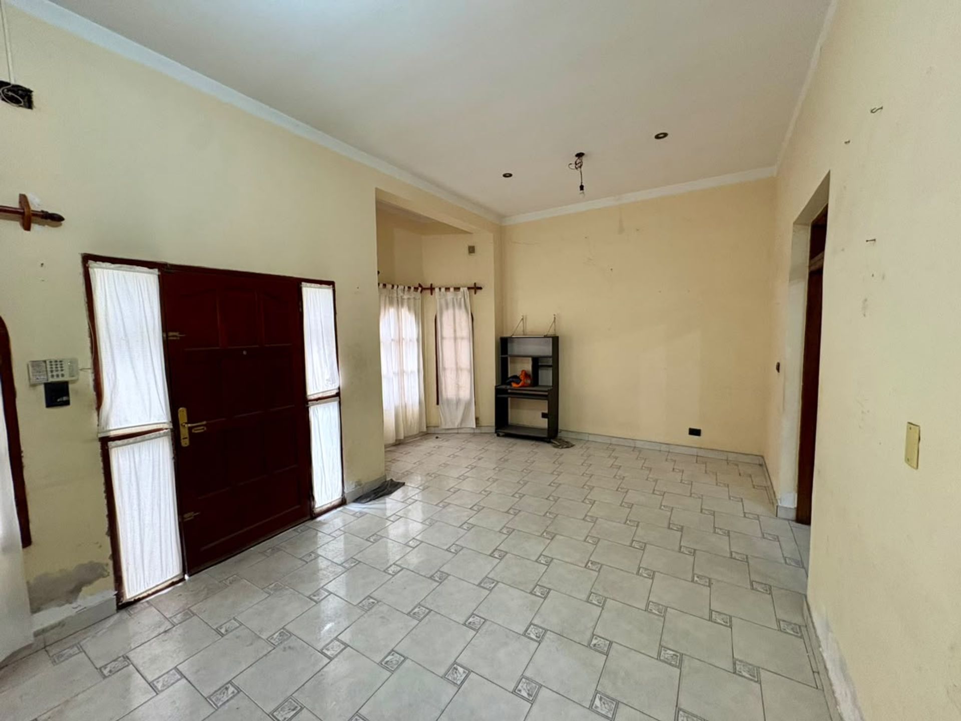 VENTA CASA 4 DORM ZONA NORTE APTO CREDITO - foto 3