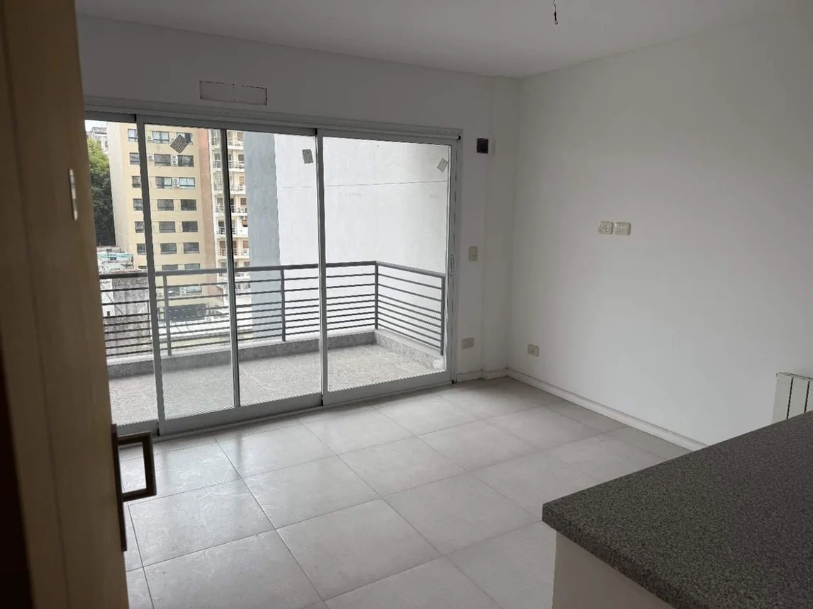 Departamento de 2 ambientes en venta en Flores, Avenida Juan Bautista Alberdi 2100