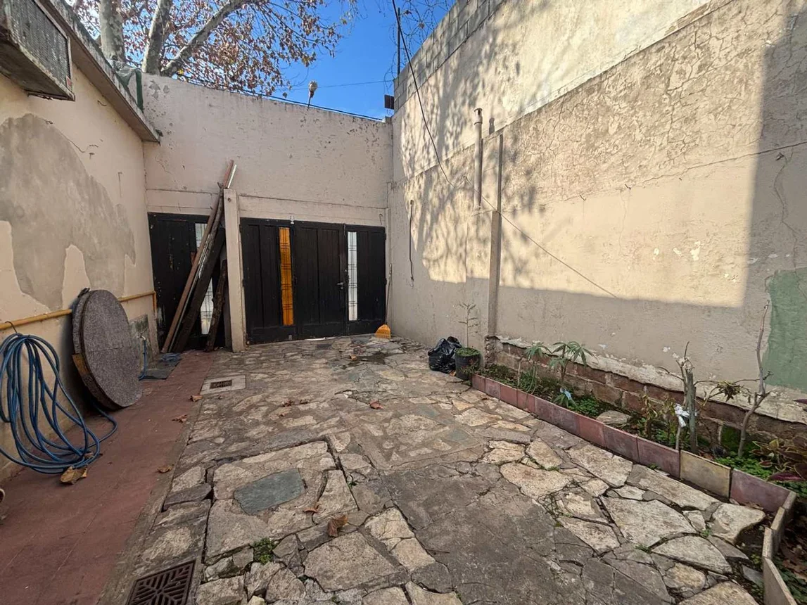 Casa en venta en Ramos Mejía, foto 3