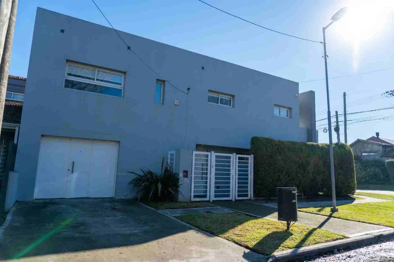 Casa dúplex de 4 ambientes en alquiler en Mar del Plata, General Paz 4600, foto 2