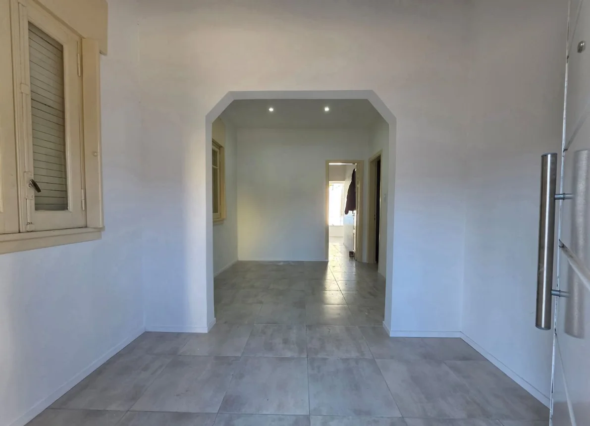 Casa de 5 ambientes en venta en San Andrés, Libertad 3500, foto 3