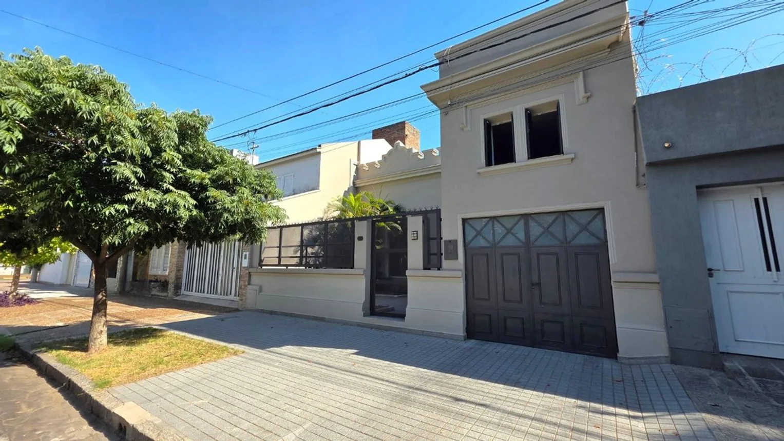 Se vende casa de categoria a 100m de bv galvez, foto 2