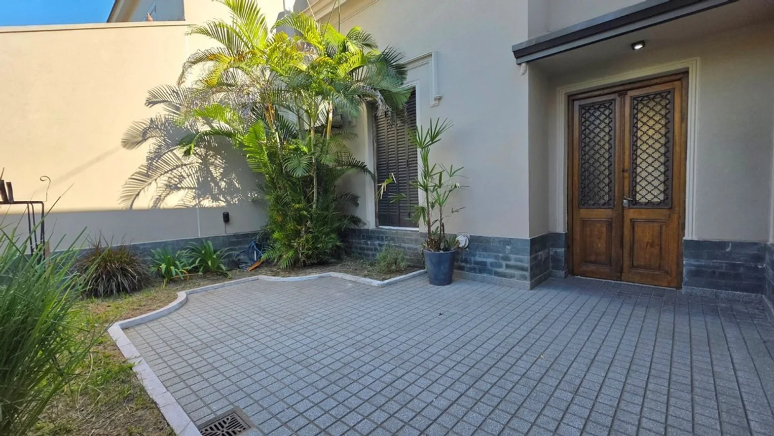 Se vende casa de categoria a 100m de bv galvez, foto 1