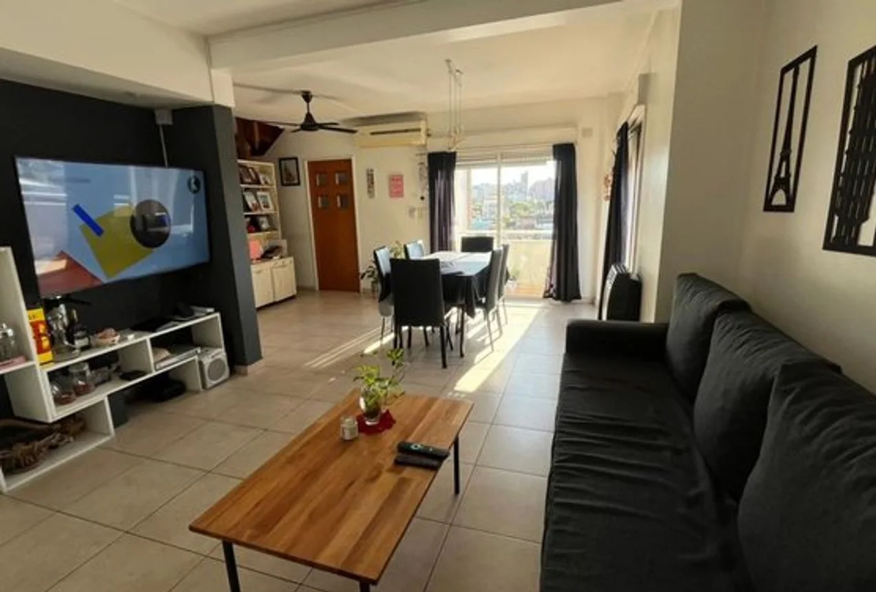 Casa tríplex de 4 ambientes en venta en Ramos Mejía, Castelli 900, foto 4