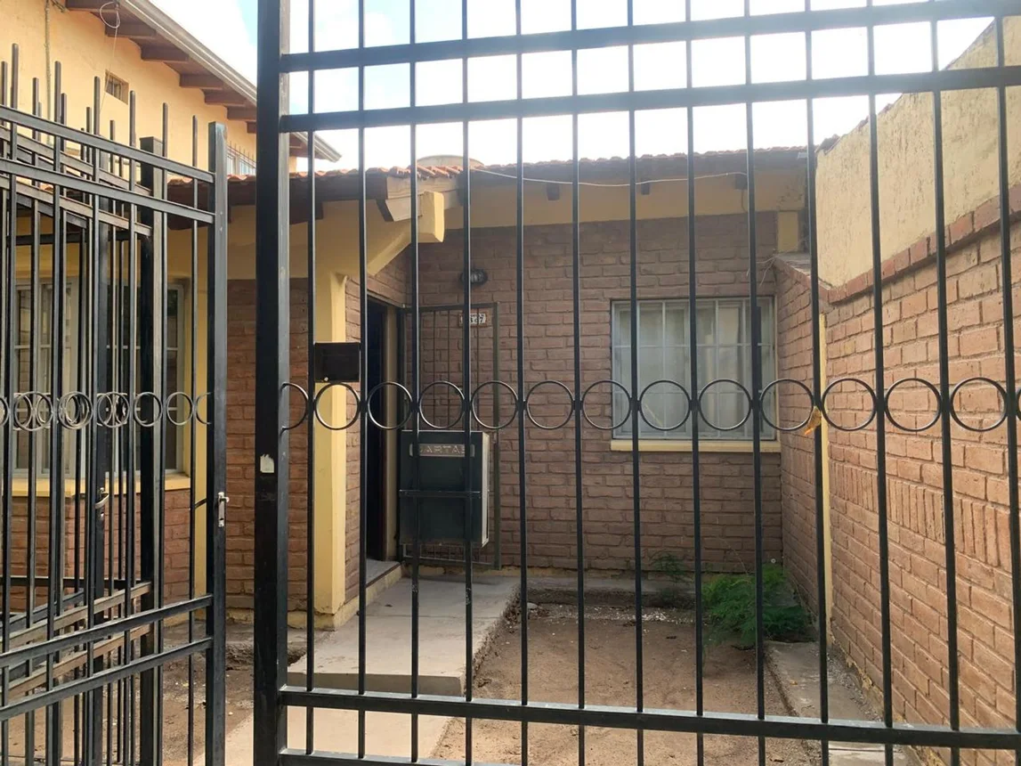 Casa en venta en Guaymallén, foto 2