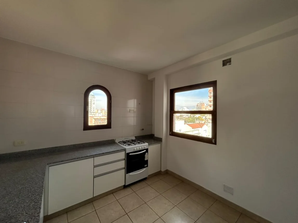 Departamento de 3 ambientes en alquiler en Salta, Santiago del Estero 800, foto 5