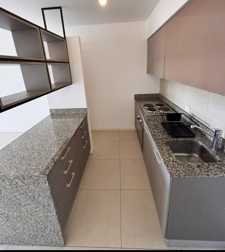 Departamento 2 ambientes venta balcón cochera amen, foto 4