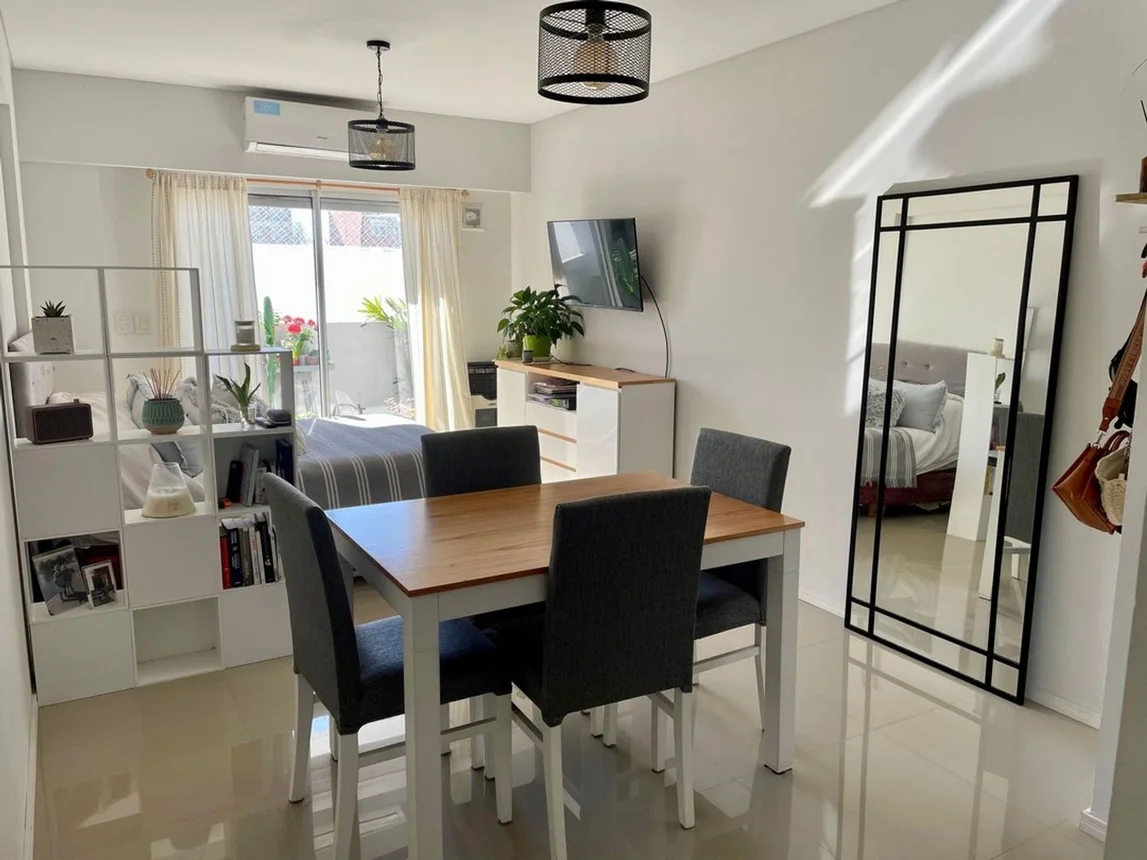 Monoambiente en alquiler en Rosario, Salta 2476 2400