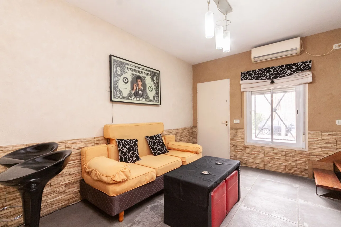 Venta dúplex 2 dormitorios - piñeyro, foto 2