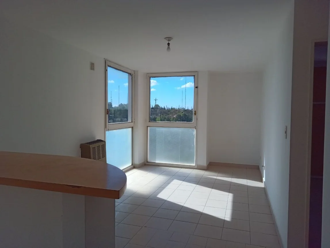 Departamento de 2 ambientes en alquiler en Neuquén, Santa Fe 1100