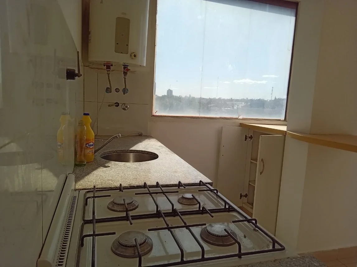 Departamento de 2 ambientes en alquiler en Neuquén, Santa Fe 1100, foto 3