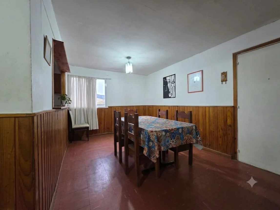 Departamento de 4 ambientes en venta en San Carlos de Bariloche, Rolando y 2 de Agosto 0