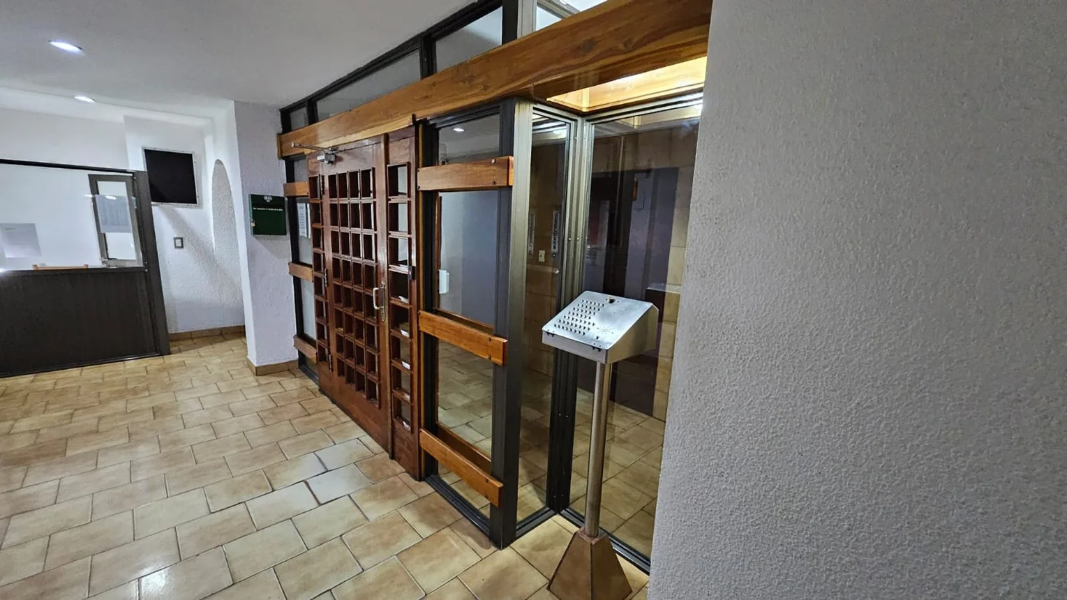 Departamento de 3 ambientes en venta en San Carlos de Bariloche, Rolando 100, foto 5
