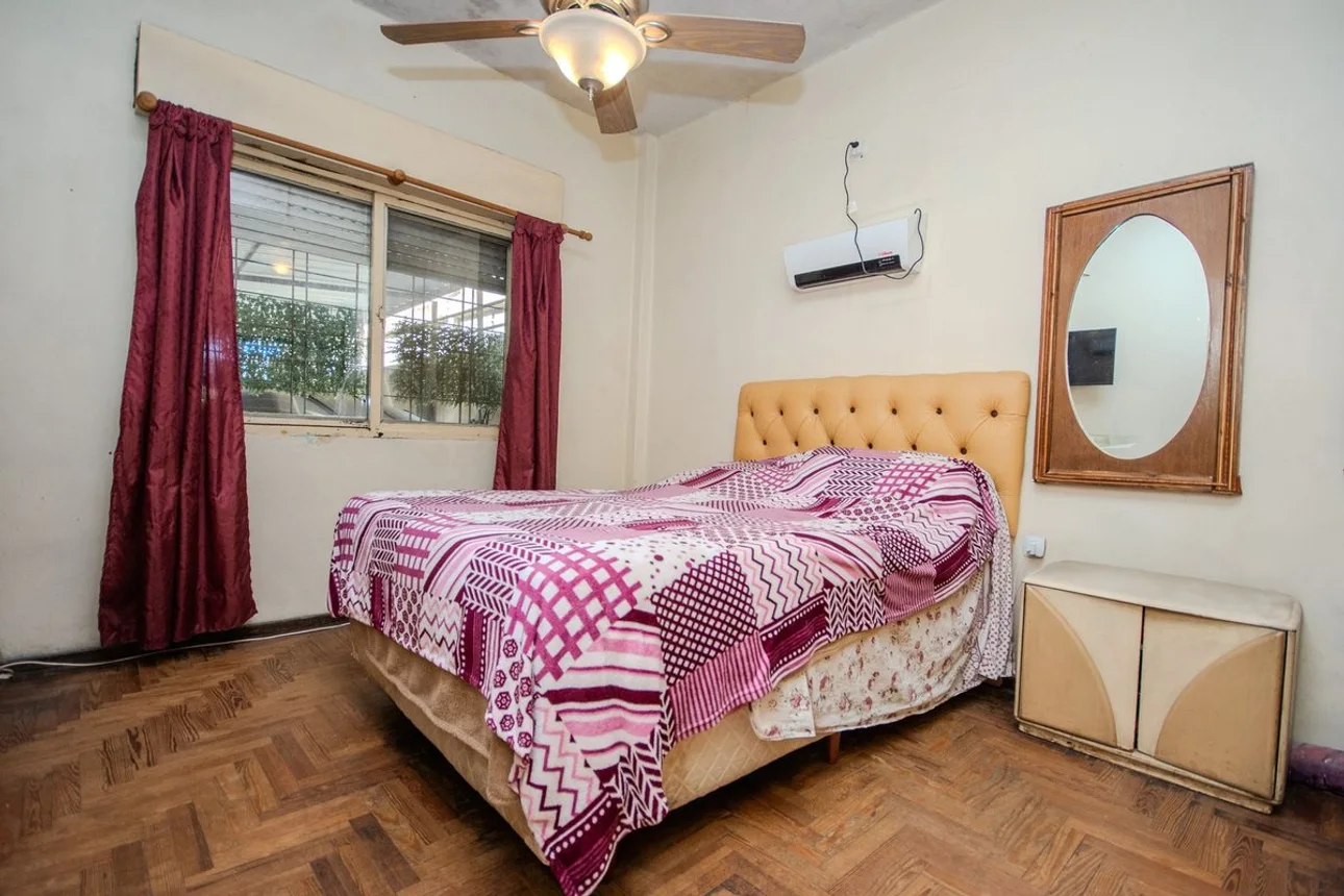 Casa de 4 ambientes en venta en Martín Coronado, Juan Pablo Ii 2100
