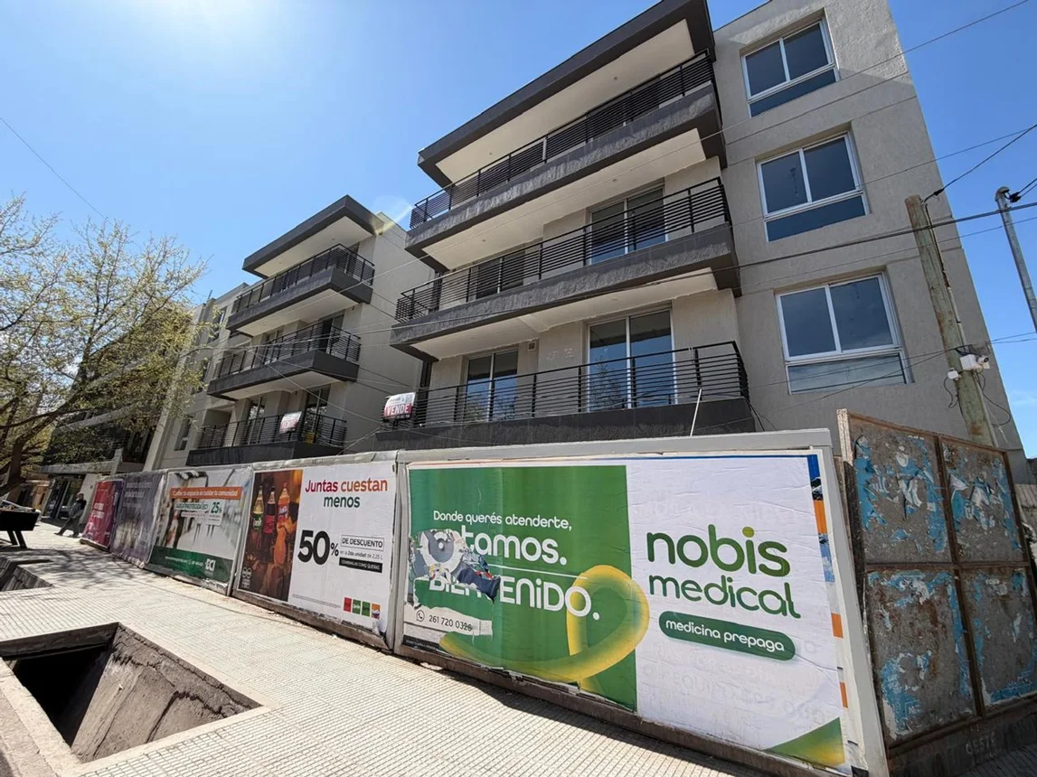 Departamento en venta en Godoy Cruz