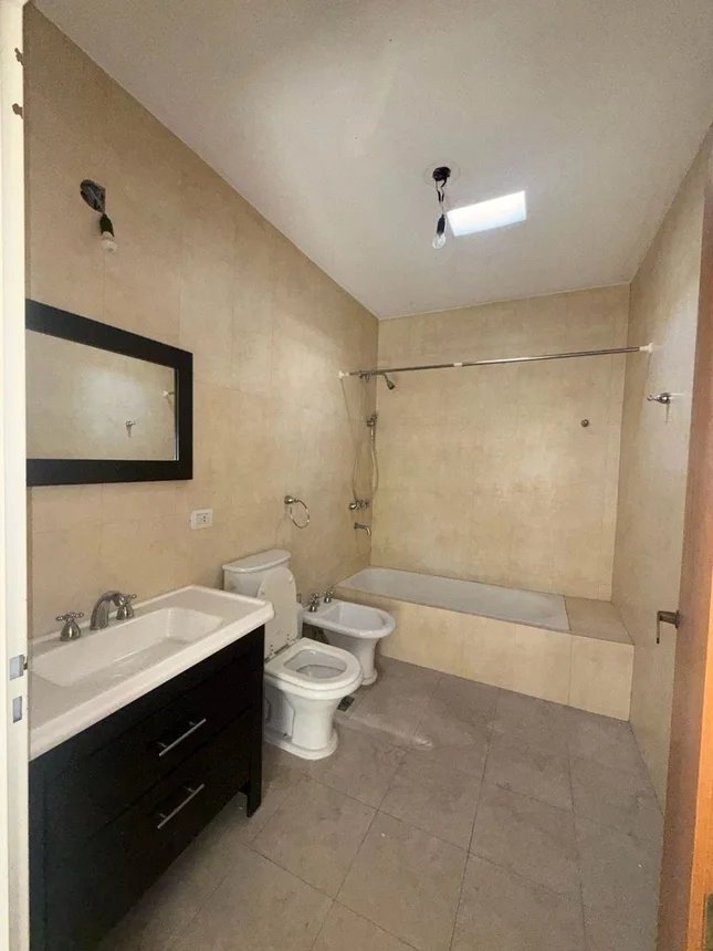 Casa de 4 ambientes en venta en Nueva Pompeya, Mom 3300, foto 3