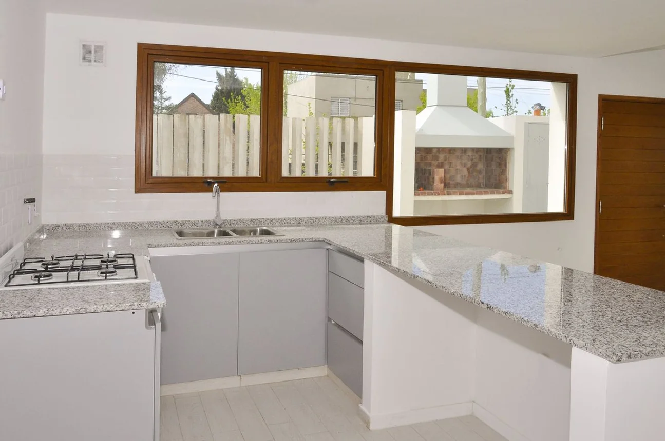 Casa dúplex en venta en Manuel B. Gonnet, foto 4