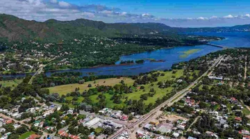 VENTA CASONA Y 17 HAS COSTA AL LAGO SOBRE RUTA 38
