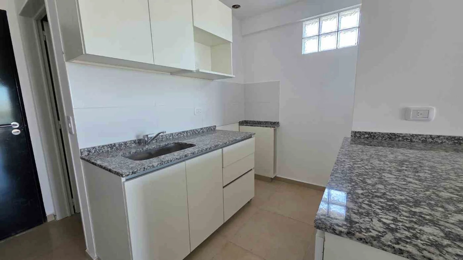 Monoambiente en venta en Villa del Parque, Enzo Bordabehere 2900, foto 2