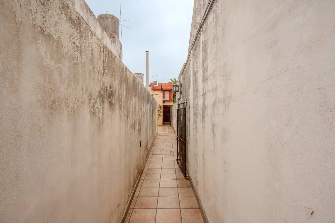 PH de 6 ambientes en venta en Caseros, Carhué 5300, foto 4