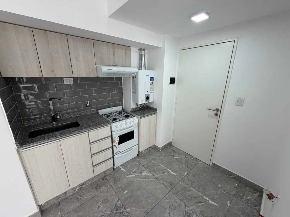 Departamento de 2 ambientes en alquiler en Rosario, Mendoza 1000