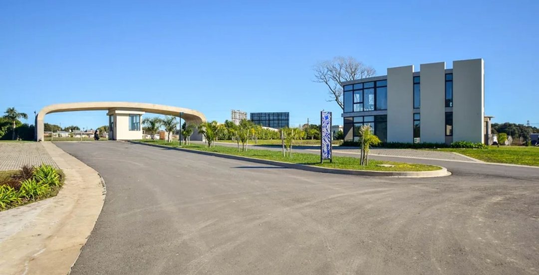 VENDO TERRENO 671 M2 DEVELOPER AQUA PERMUTO