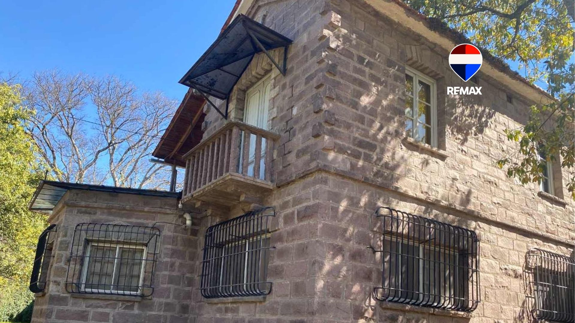CASA VENTA SAN LORENZO CON CABAÑA Y PILETA - foto 1