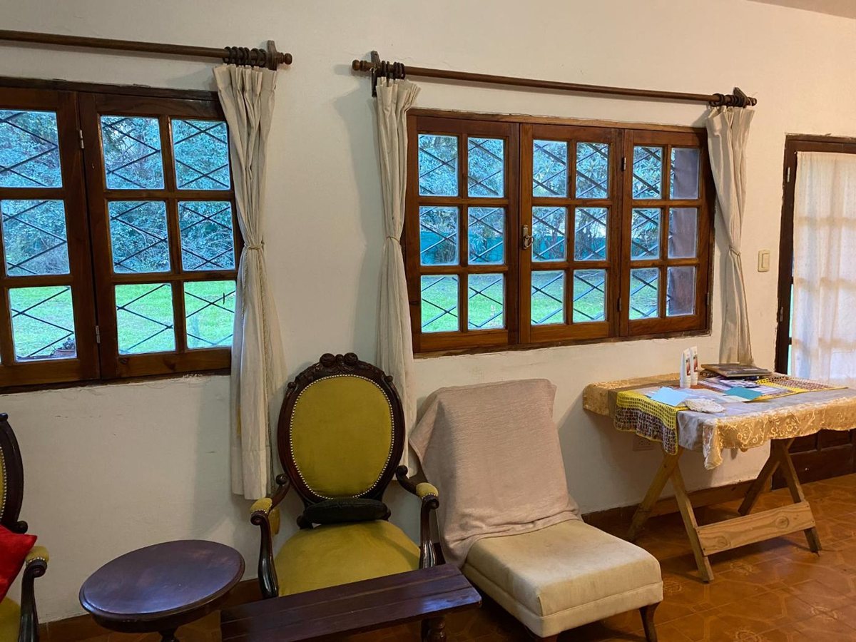 CASA VENTA SAN LORENZO CON CABAÑA Y PILETA - foto 4
